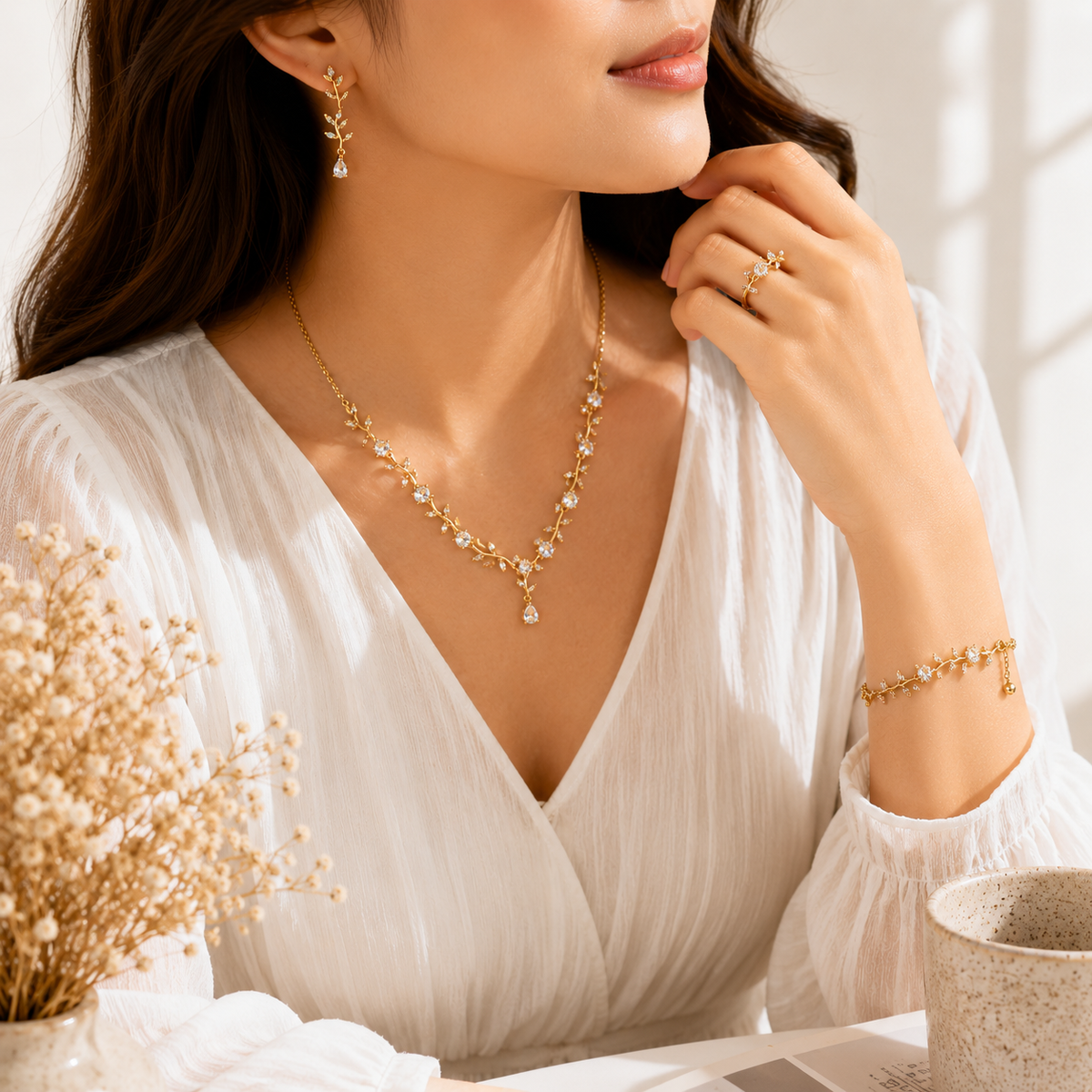 Diamond-Cut Gold Vine Crystal Jewelry Set for Women