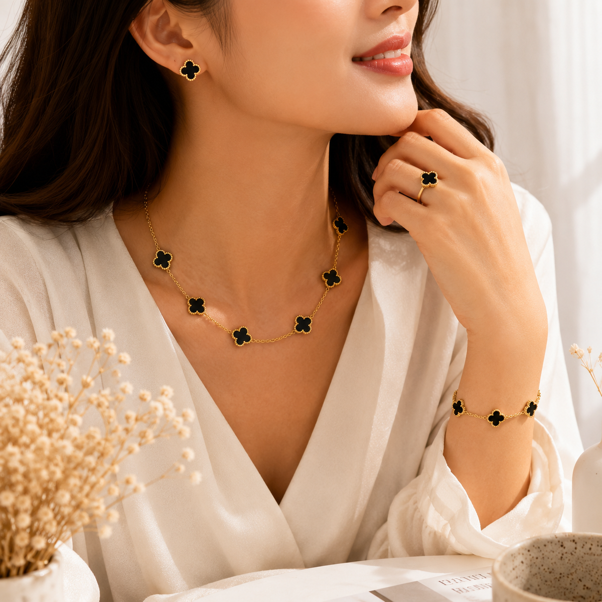 Black Clover Jewelry Set for Women